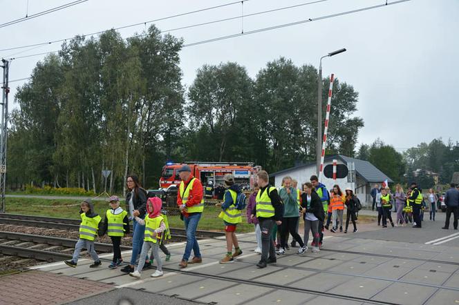 Akcja profilaktyczna "Bezpieczny przejazd" w Koszewnicy w gminie Kotuń w 2021 roku