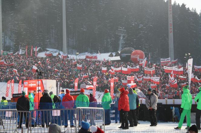 Puchar Świata w Zakopanem: strefy dla kibiców, godziny otwarcia bram, organizacja ruchu [PORADNIK]