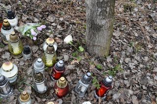 Zabójstwo 16-letniego Szymona w Tarnowie. W miejscu tragedii płoną znicze