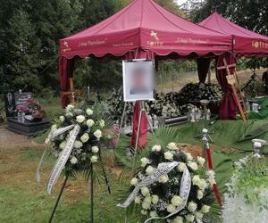 Przyjaciele zginęli w potwornym wypadku na Kaszubach. Ten widok wyciska łzy