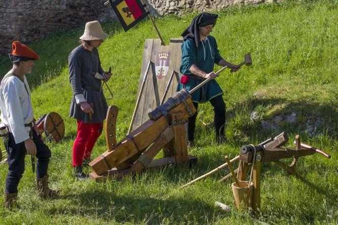 Rekonstrukcje historyczne, czyli rycerstwo w XXI wieku...