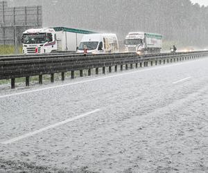 Pogodowy armagedon w Szczecinie. Miasto nawiedziło gradobicie [ZDJĘCIA].