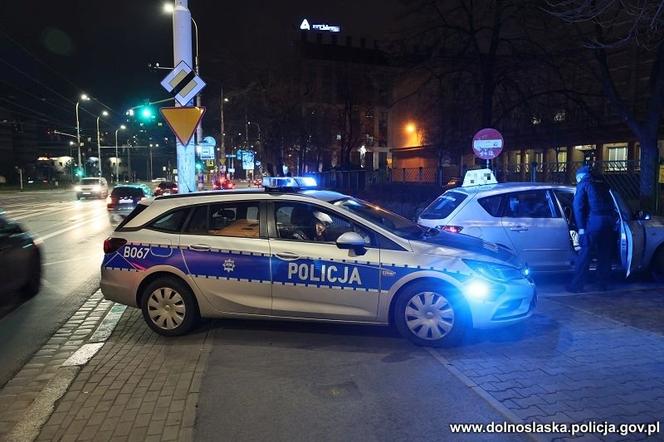 Taksówkarz podejrzany o przestępstwa seksualne został zatrzymany 