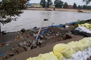 Nysa. Trwa ewakuacja mieszkańców