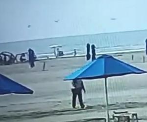 Piorun zabił 34-latkę na plaży! Szokujące wideo pokazuje ostatnie chwile