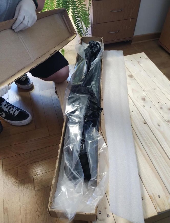 Sensacyjne znalezisko w Wiśle! Wędkarz wyłowił średniowieczny miecz