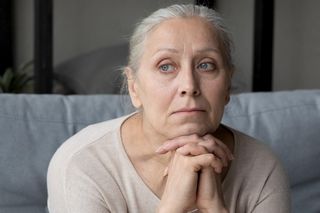 Tego pod żadnym pozorem nie powinna robić żadna kobieta 8 marca. Jedno słowo przyciągnie do życia pecha i nieszczęście. Przesądy na Dzień Kobiet