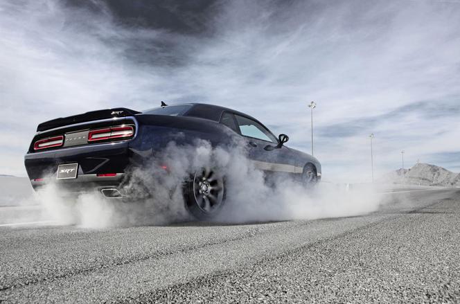 Dodge Challenger SRT i SRT Hellcat