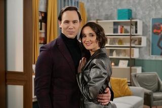 	Pierwsza miłość odc. 3801. Melka (Ewa Jakubowicz), Remigiusz (Stefan Pawłowski)