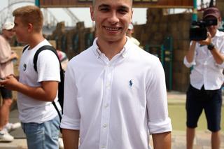 Aż nas zamurowało, gdy odkryliśmy, jak żyje brat Friza. Karol Wiśniewski bardzo rzadko o nim wspomina