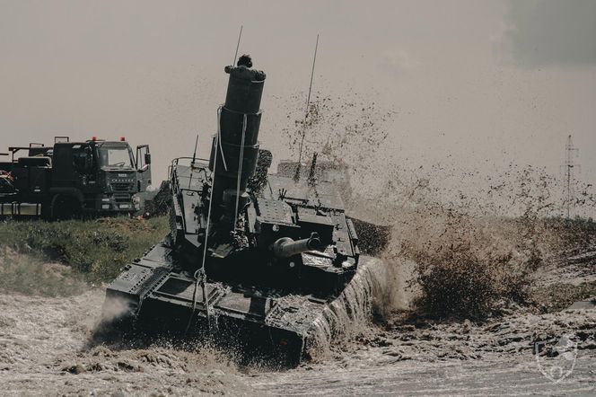 Czołgi K2 podczas ćwiczeń