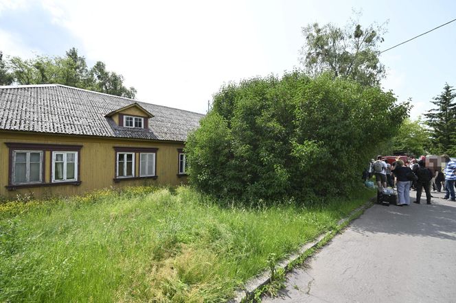 Policja na Osiedlu Przyjaźń w Warszawie 