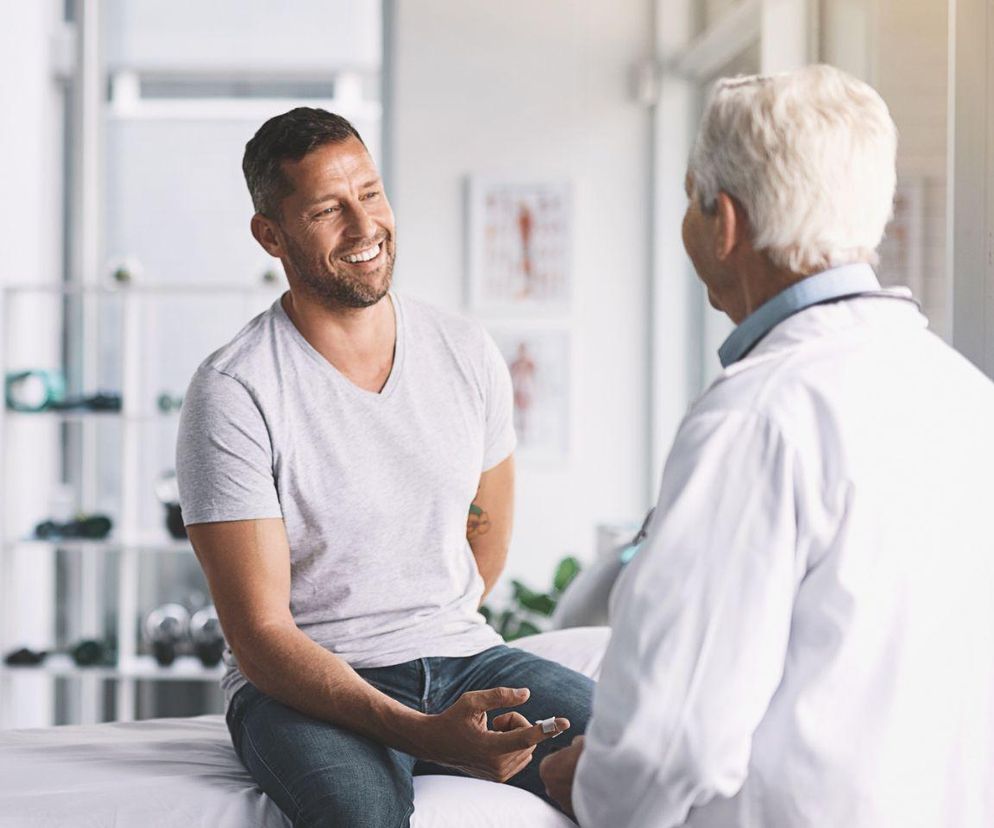 Ile zwolnień i z jakich powodów biorą Polacy?