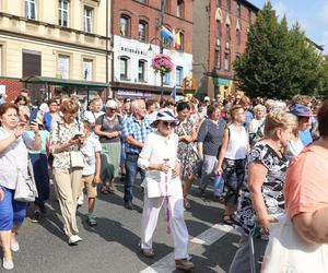 Tysiące kobiet i dziewcząt na pielgrzymce do Piekar Śląskich. Jestem w Kościele, więc idę