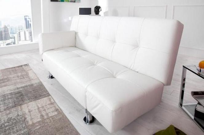 Biała sofa