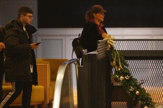 Edyta Górniak chłodzi się lodami przed gorącym Sylwestrem