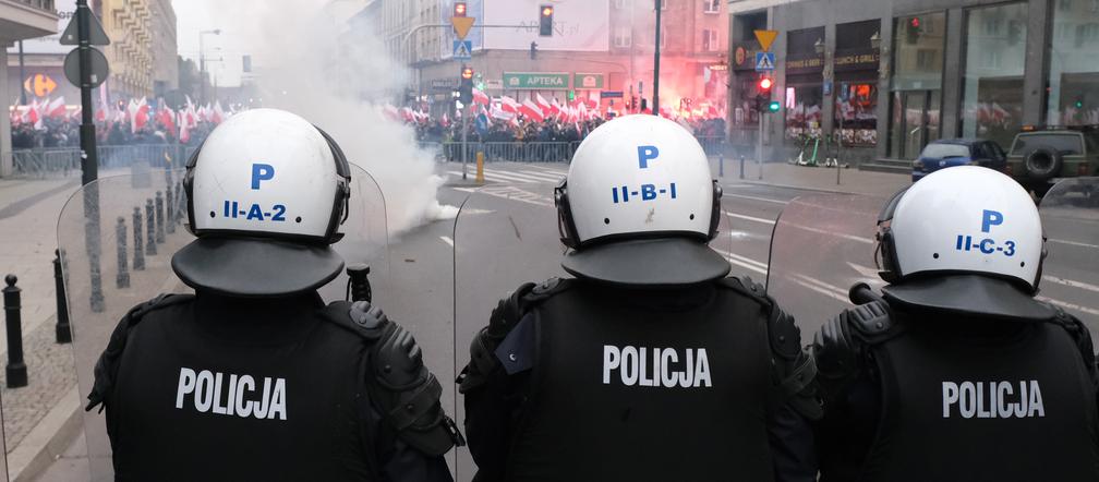 Policjanci zabezpieczali Marsz Niepodległości