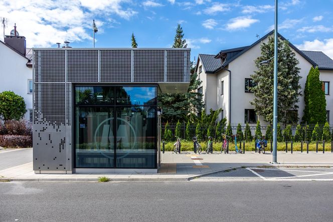 Okolice stacji metro Zacisze w Warszawie