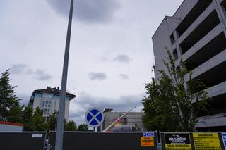 Wyburzanie Galerii Malta w Poznaniu trwa