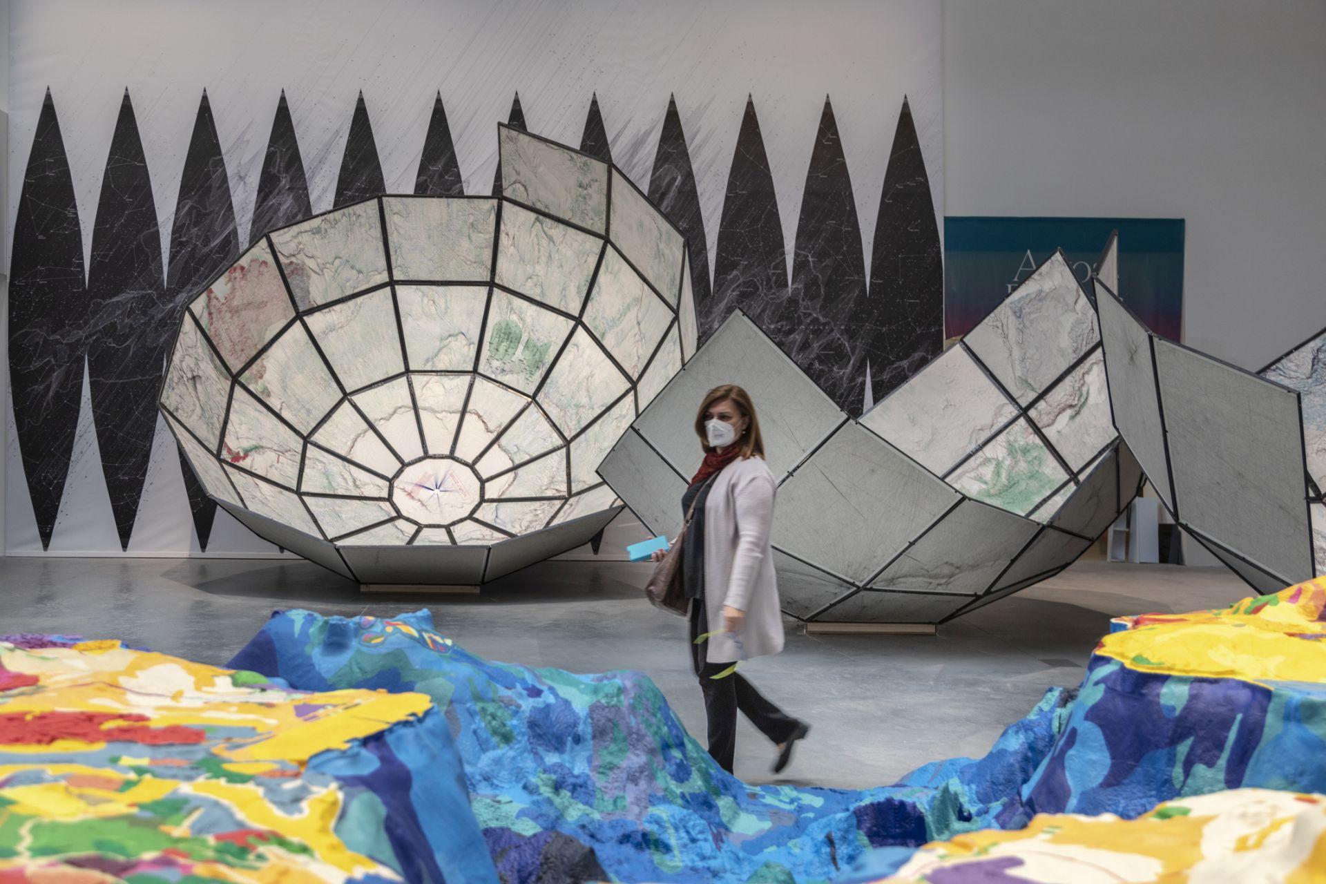 Biennale architektury w Wenecji 2021: miniprzewodnik Marcina Bratańca i Urszuli Forczek-Brataniec