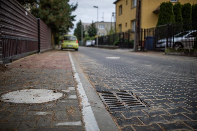 Niewielka ulica na osiedlu Wyszogrodzka doczekała się remontu. Żabia wygląda jak nowa