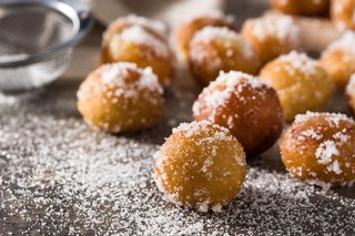 Ekspresowe pączki z mascarpone: pyszne, puszyste i gotowe w zaledwie 30 minut