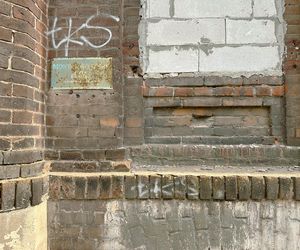 Zabytkowe famuły Izraela Poznańskiego w Łodzi 