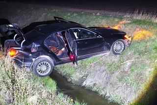 Uciekał przed policją we Wrocławiu. Za okno wyrzucał worki z narkotykami