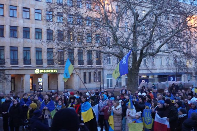 Manifestacja w trzecią rocznicę wybuchu wojny w Ukrainie