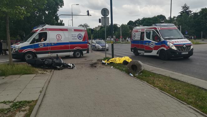 Patrole strajkują, kierowcy szarżują