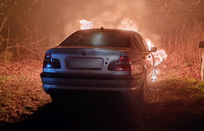 Podpalone samochody w Zabrzu Rokitnicy
