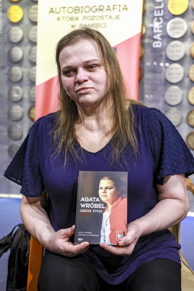 Dawno niewidziana Agata Wróbel pojawiła się na premierze autobiografii. Tak dziś wygląda medalistka olimpijska