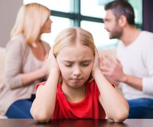Rodzina dysfunkcyjna i patologiczna – czym się różnią?