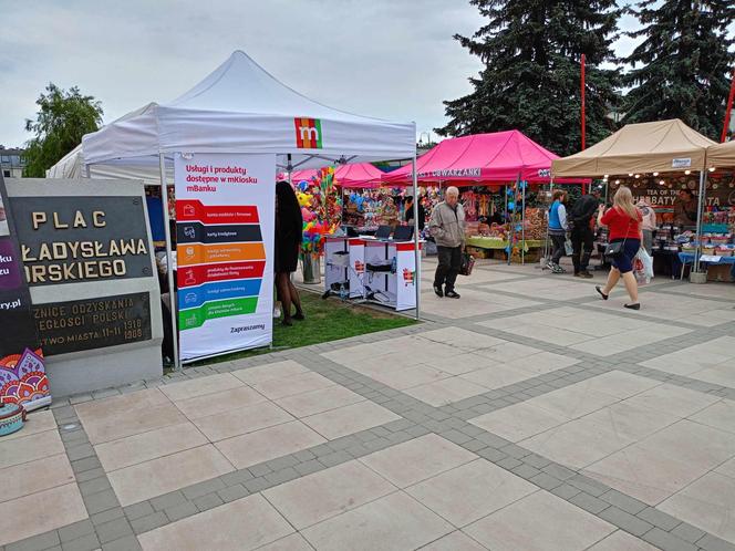 Stoiska wystawców podczas Jarmarku św. Stanisława można odwiedzać w godz. 10.00-18.00 w dn. 10 i 11 maja