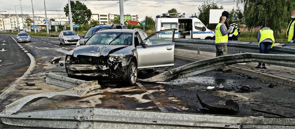 Policyjny pościg za Audi. Uciekinierzy wieźli 3 kg marihuany