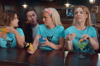 Na sygnale, odc. 598. Alek (Adam Turczyk), Martyna (Monika Mazur), Britney (Paulina Zwierz), Basia (Anna Wysocka)