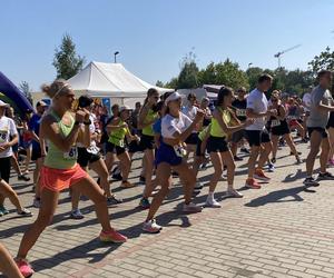 Kilometry Pomocy Michelin 2024. Sportowe emocje na plaży miejskiej w Olsztynie. Zobacz zdjęcia!