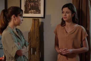 M jak miłość. Kasia (Paulina Lasota), Aneta (Ilona Janyst)