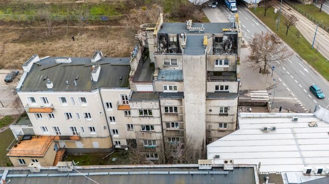 Kamienica na Mackiewicza 1 w Warszawie