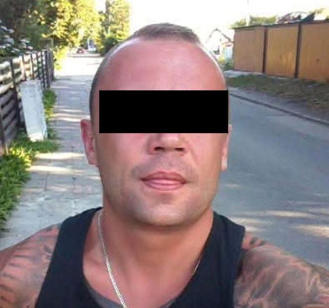 Horror na imprezie. Krystian został znienacka skatowany. Bandzior skakał mu po głowie