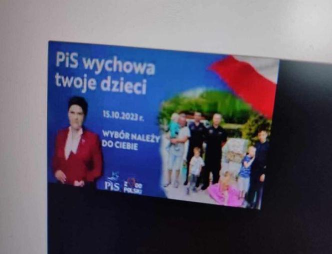 Haker włamał się na telebimy w Lesznie