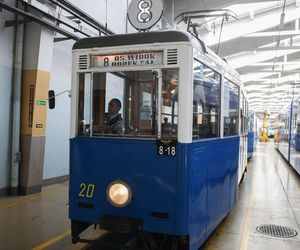 Ten tramwaj po blisko 40 latach wrócił do Krakowa. MPK wyremontowało historyczny wagon