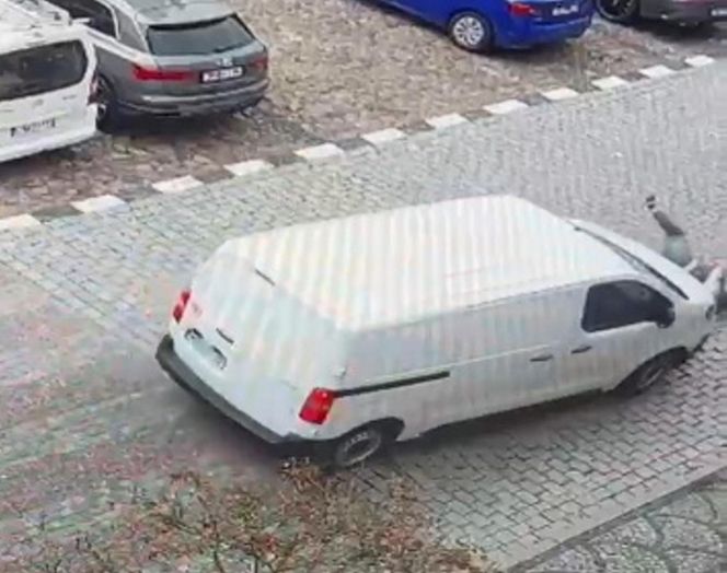 Namysłów. Ciężarna kobieta potrącona na przejściu dla pieszych. Wypadek zarejestrowała kamera [ZDJĘCIA]