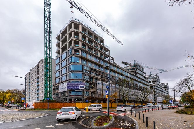 Budynek wielorodzinny przy ul. Mordechaja Anielewicza 15A w Warszawie