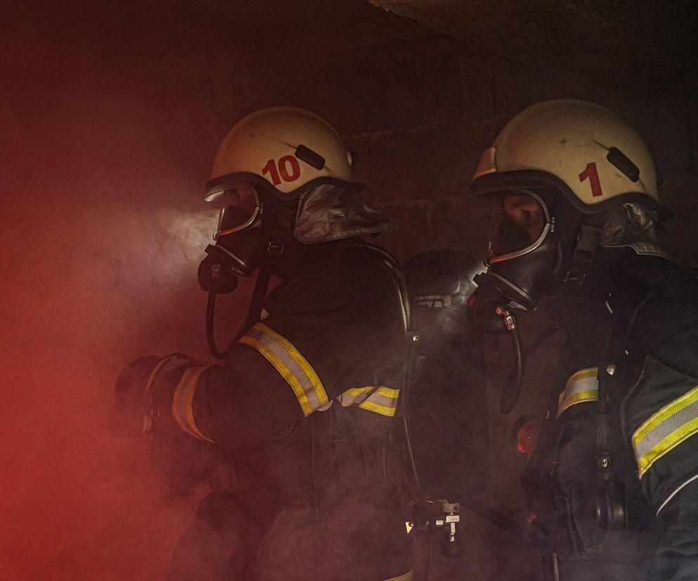 Śląskie: Pożar pustostanu w Chorzowie. W środku znaleziono bezdomnego