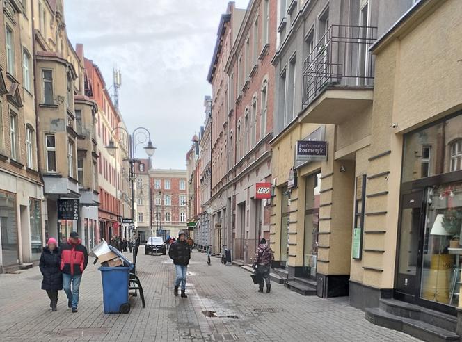 Dickery w Katowicach sprzedaje gofry w kształcie penisa i waginy. Rozpływają się w ustach!