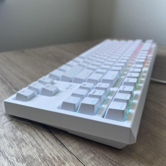 Genesis Thor 230 TKL