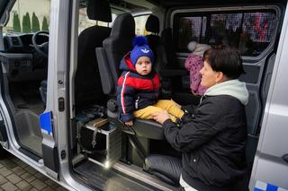 Policjanci z Bydgoszczy spełnili marzenie chorego na nowotwór Natanka! Piękny gest [ZDJĘCIA] 