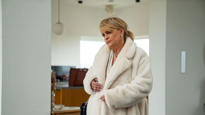 Barwy szczęścia odc. 3208. Małgorzata (Adrianna Biedrzyńska)