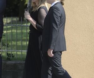 Gwiazdy pożegnały Jana Kulczyka: Jan Englert, Piotr Adamczyk i Paweł Deląg na pogrzebie 